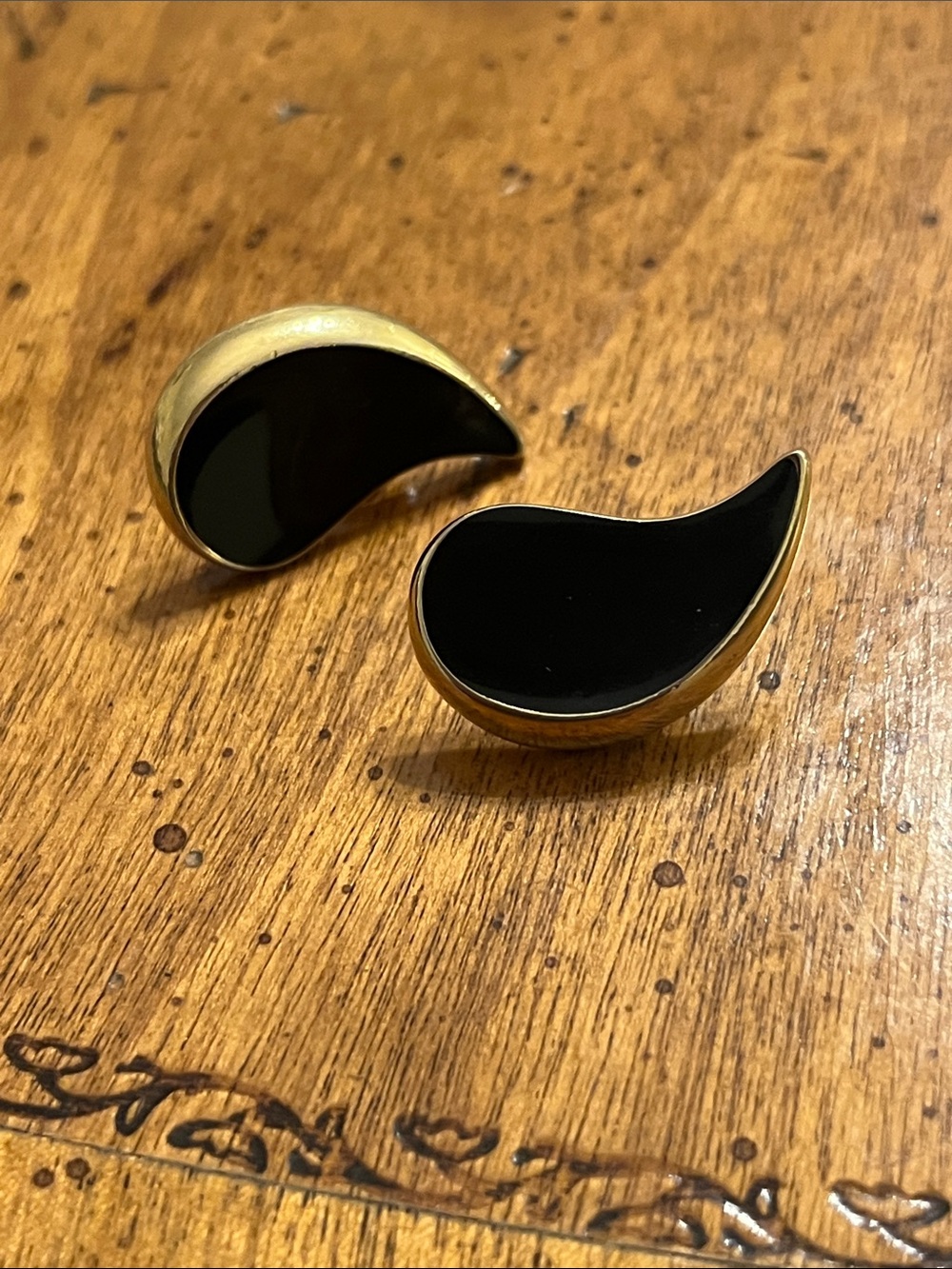 Vintage Monet costume earrings